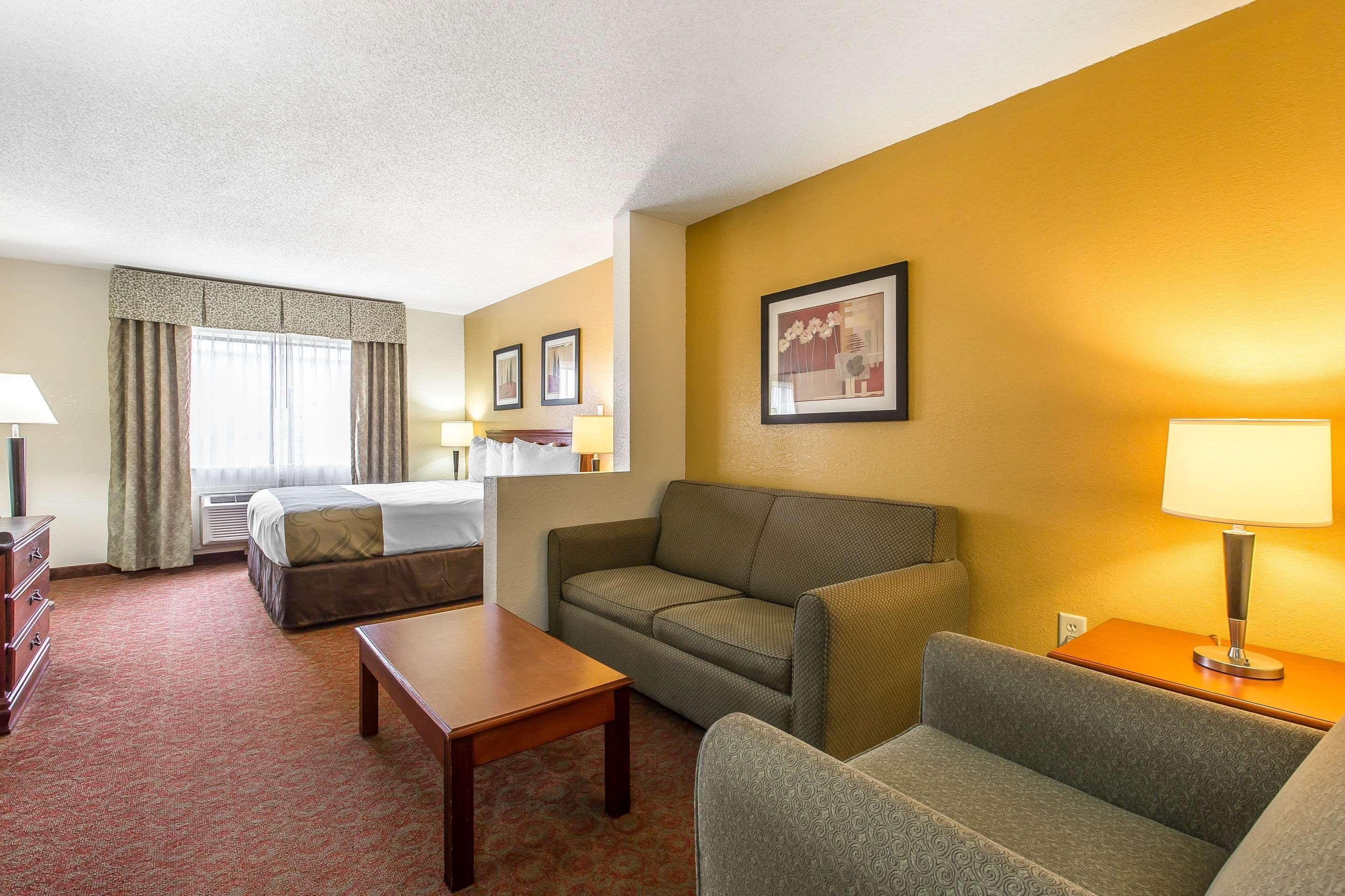 Quality Inn Montgomery South Hope Hull Exterior photo