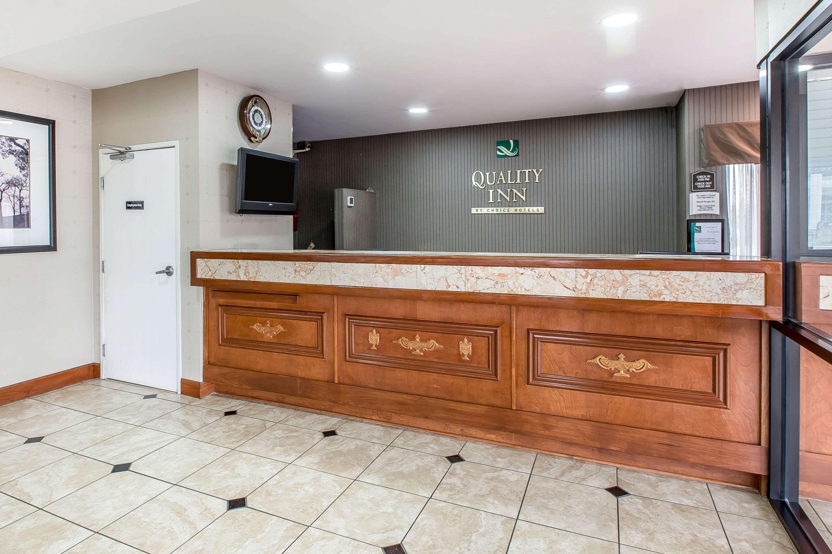 Quality Inn Montgomery South Hope Hull Exterior photo